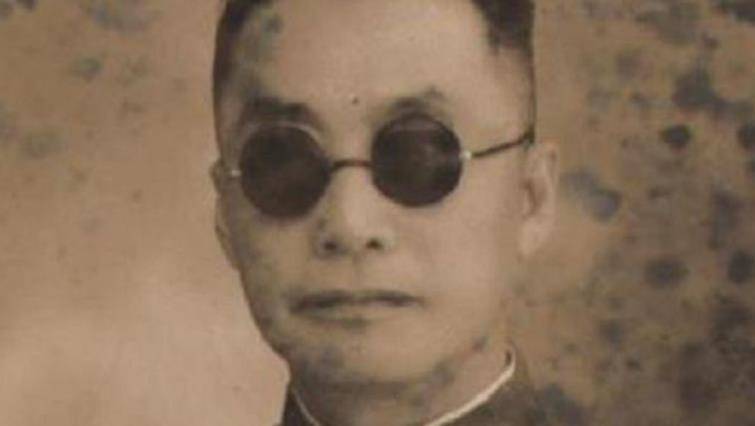 原创1949年国军中将刘宗宽给我军发来情报我在川东留了一条通道