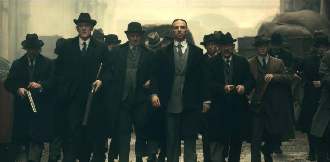 黑帮 来自搜狐网