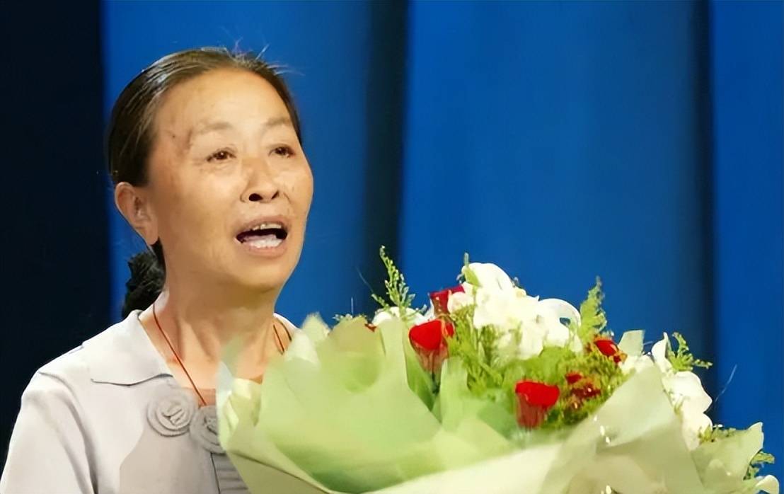张少华病逝1年多了,老伴张惠宝的痴爱让人泪目_孩子_洋葱_宿舍