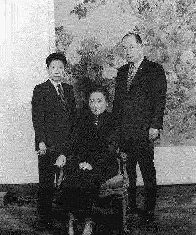 孔祥熙四个子女:难管难教,却过半是揽财高手,遗憾仅一人有后代_孔令仪
