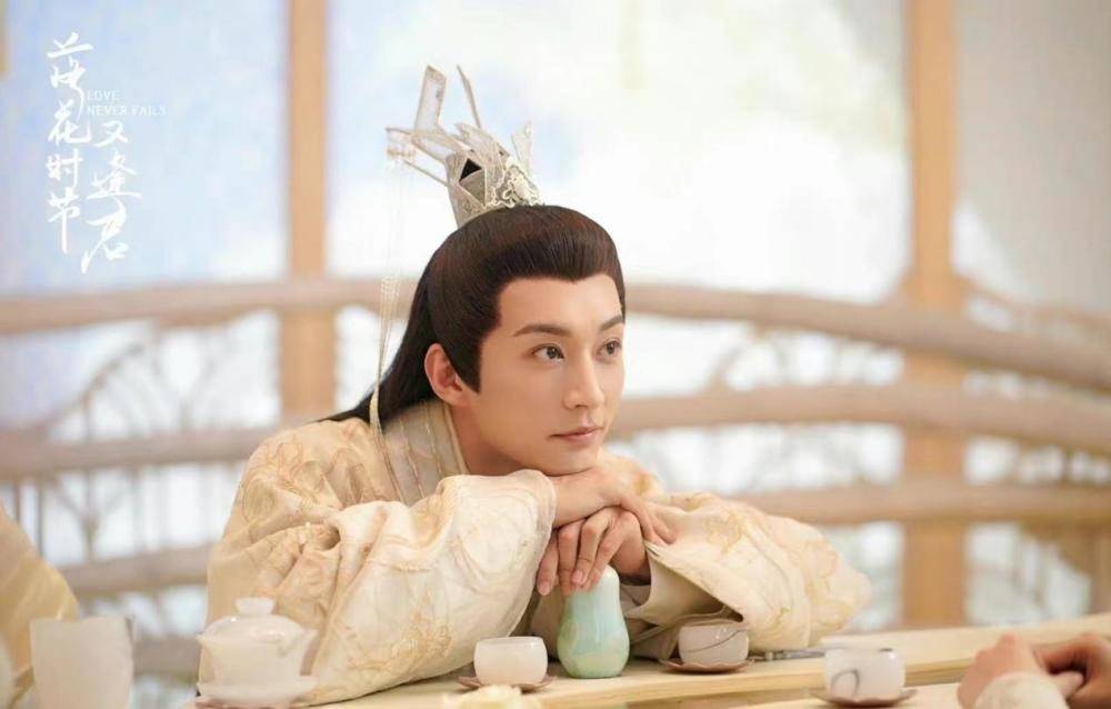 这部剧是由袁冰妍,刘学义领衔主演,敖瑞鹏,许晓诺,杨霖,景研竣共同