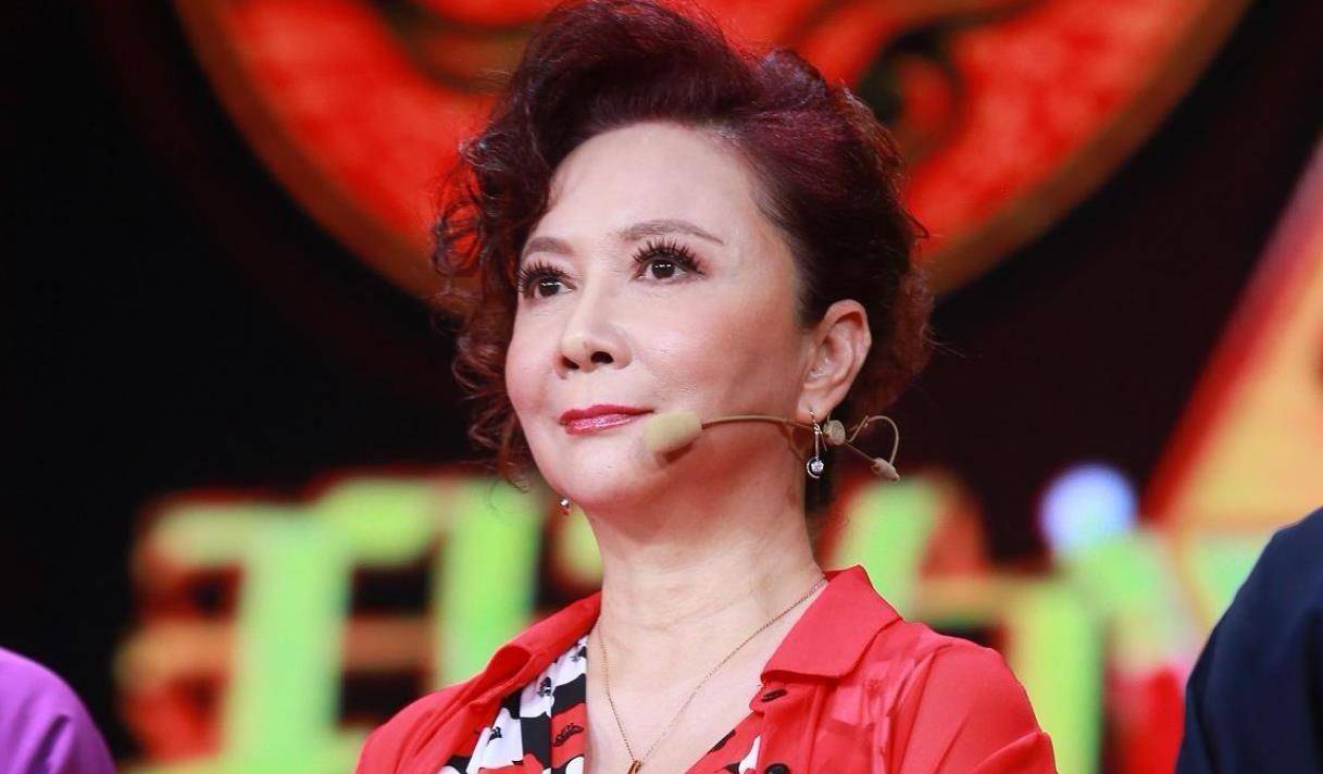 "小品女王"蔡明老师,"深藏"儿子34年,竟是我们熟知的他!