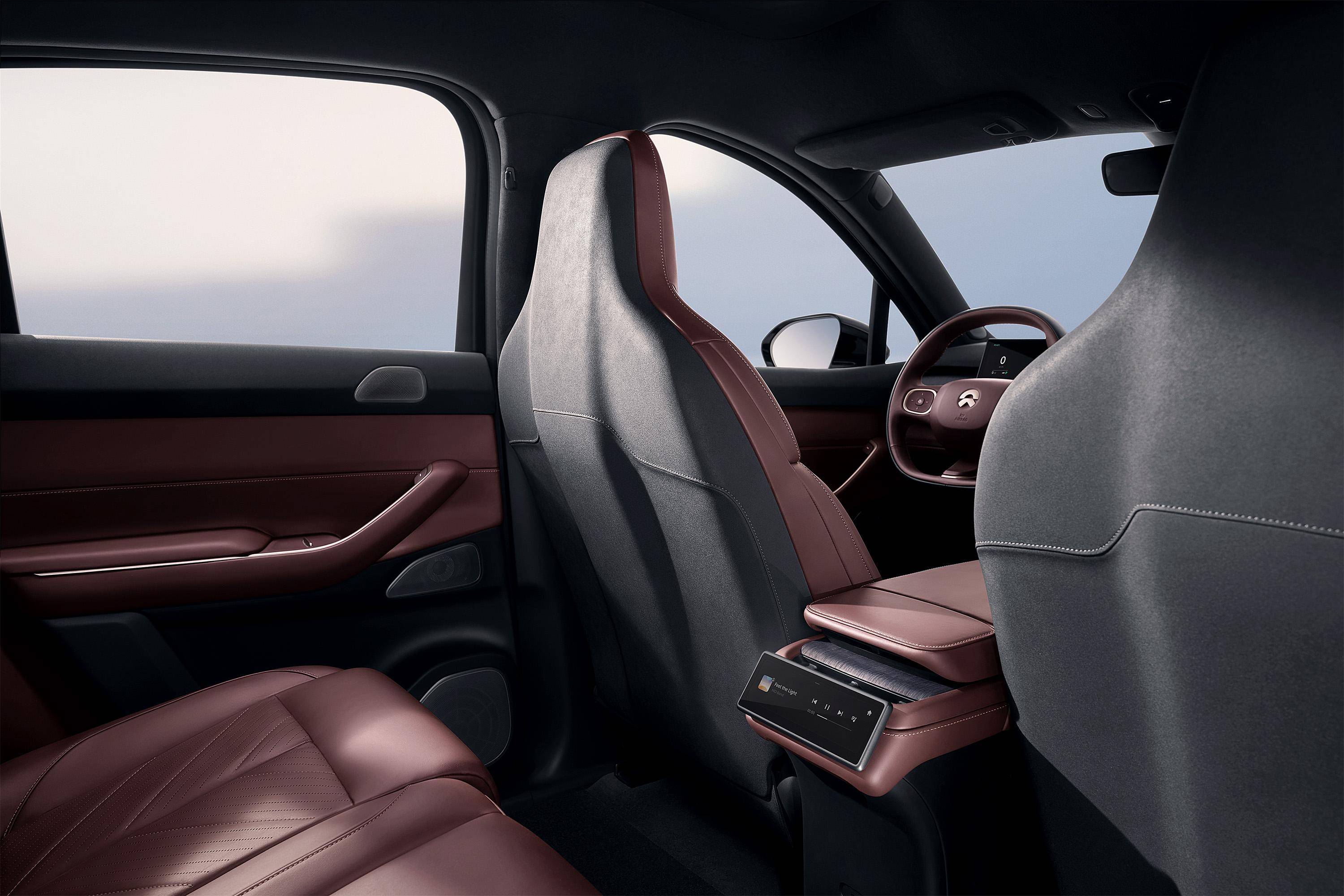 原创
蔚来ES8和EC7上市!蔚来明年销量超雷克萨斯,是不是在吹牛?25 原创
蔚来ES8和EC7上市!蔚来明年销量超雷克萨斯,是不是在吹牛?25