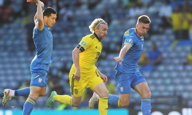 加时赛补时2-1绝杀！舍甫琴科再创汗青，乌克兰裁减瑞典初次进8强