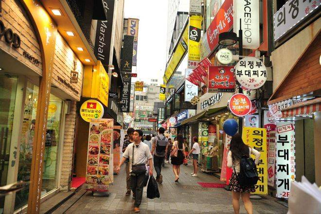 “韩国把财神爷往外推”！中国旅客在泰国像明星，在韩国却像功犯