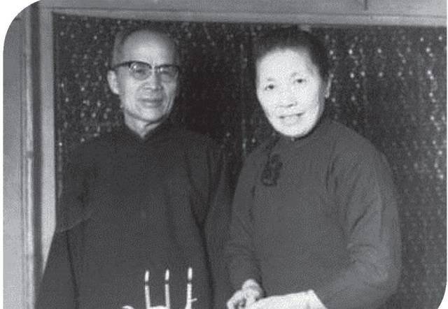 �����������˶���ʷ�����Ű��������˿�̾��ĺ�����ܰ��� ...