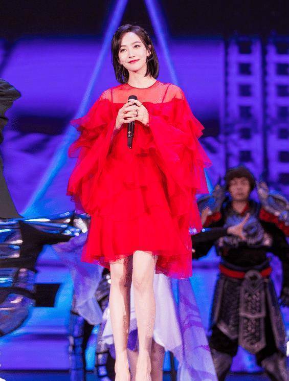 宋茜硬照系服装却意外显CQ9电子 CQ9传奇电子温柔这样的她谁看完能不爱？(图5)