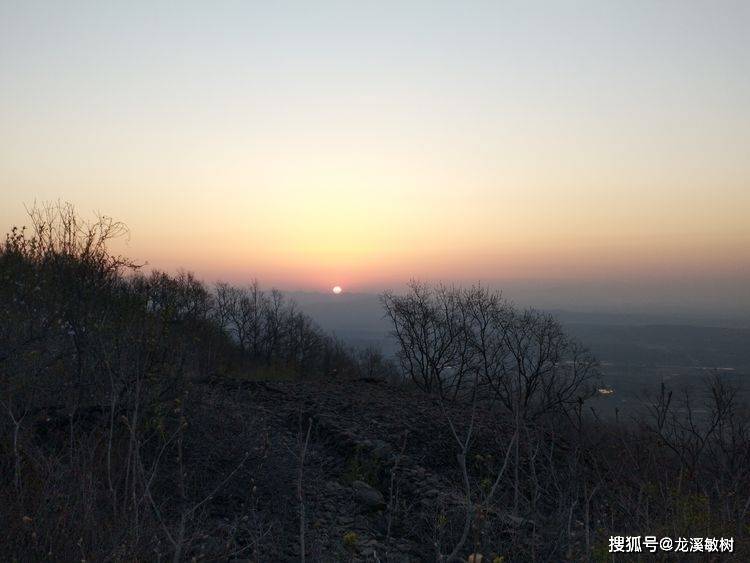 远古抱负的天文不雅测、历法造定的圣地，栖霞方山上奥秘的伏羲八卦