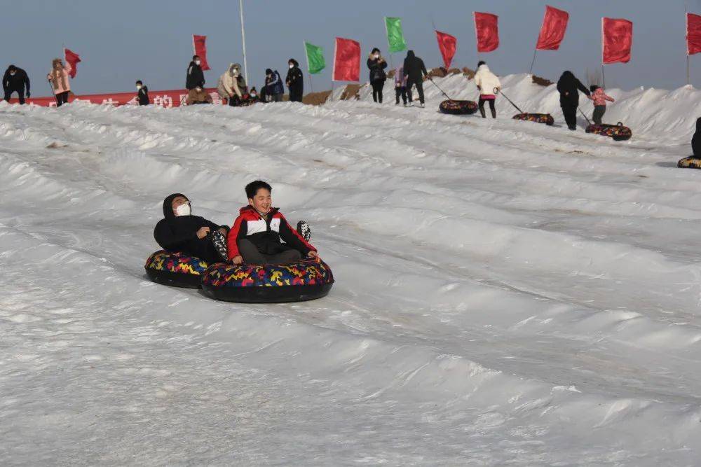 忻州云野小镇冰雪节：村落复兴 全域旅游