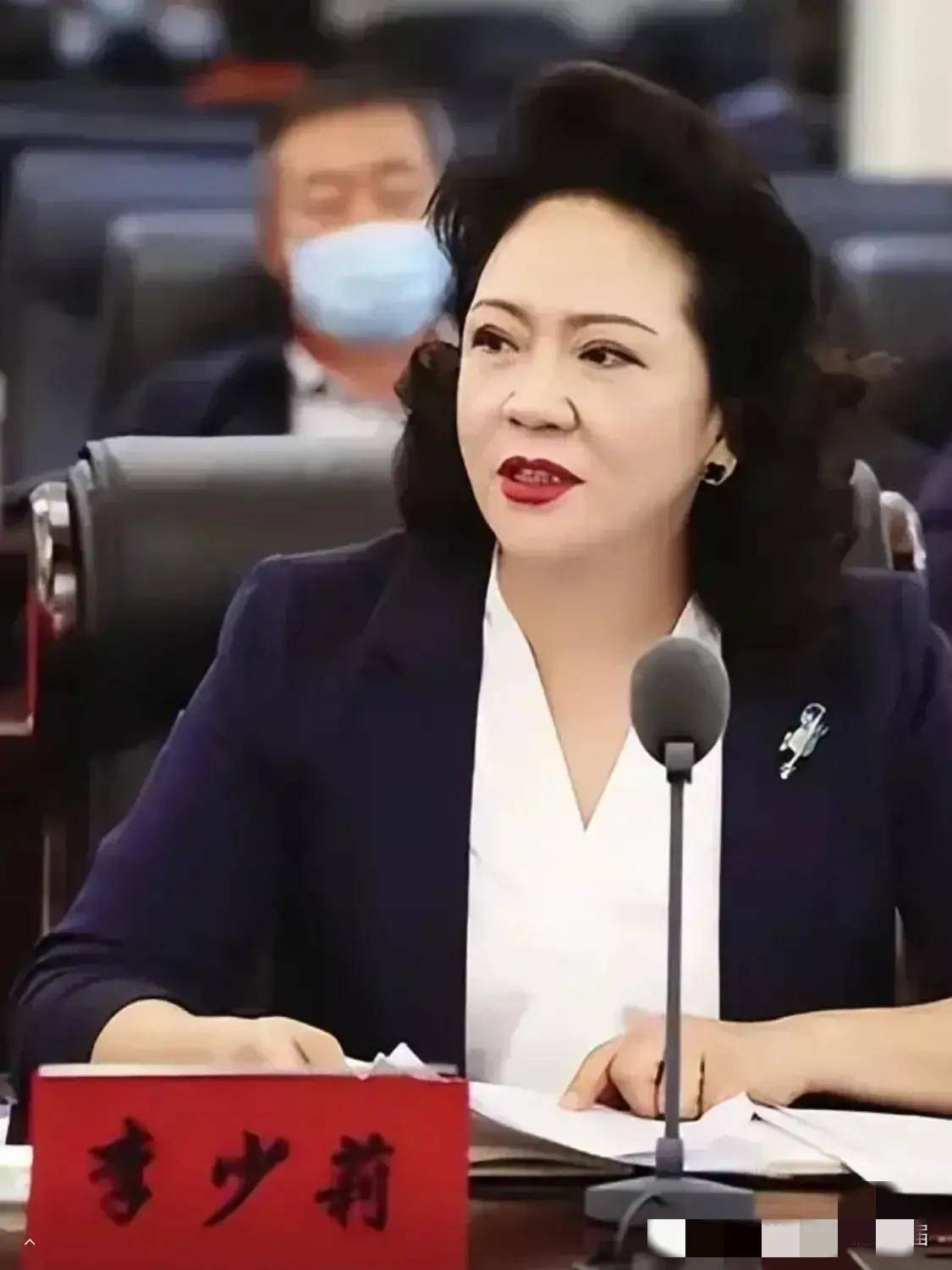 ȫ���������⹫��Ա�����򣬱����ɣ�һ���ķ��Σ��������� ...