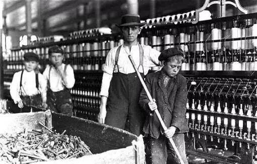 ���»�����ͳ��ʱ��Ӣ���⽨���õ�չ��