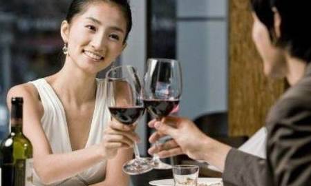 原创
第一次跟相亲对象见面,注意这些点,助你有段好姻缘2 原创
第一次跟相亲对象见面,注意这些点,助你有段好姻缘2