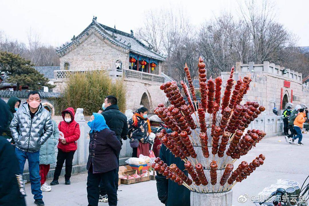 太便利了！家门口乘坐景区畅游专线去“小泉城”免费撸羊毛！