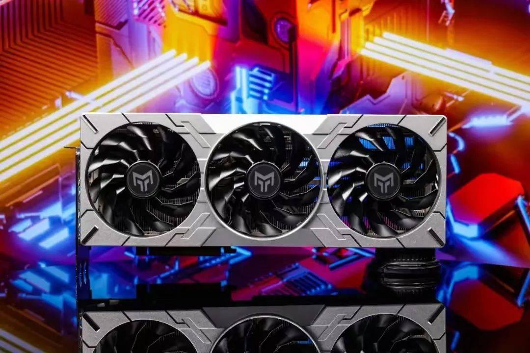 《赛博朋克》已上线DLSS 3，RTX 4070 Ti比RTX 3080强几？