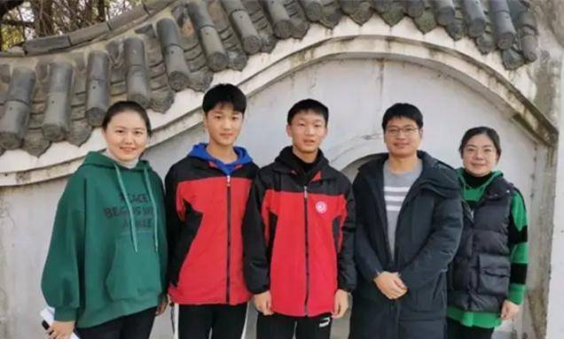 2021�꣬�ڿ�����Ů�޴�10��ĺ��϶���С������������ˣ�