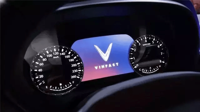 原创
     越南自主品牌VinFast的典范V型车标绝对是抢眼设想