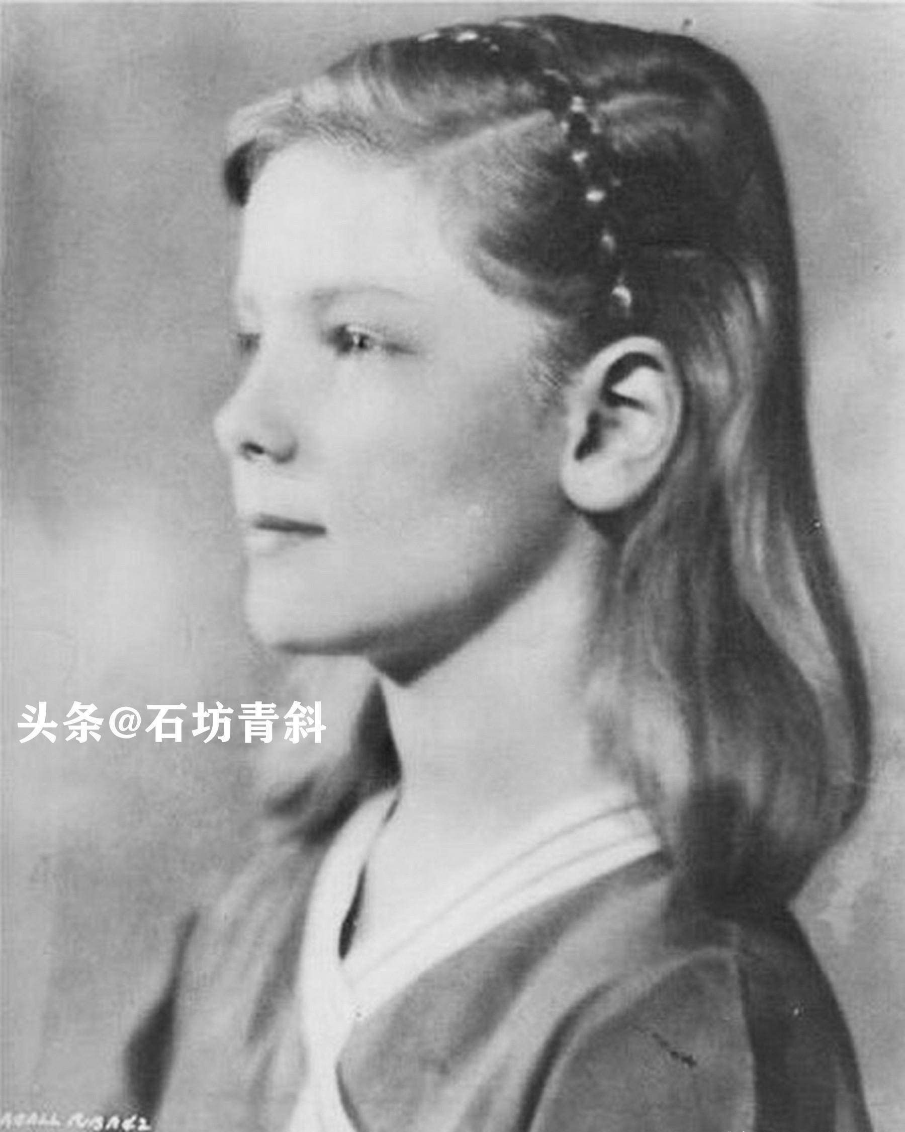 һ��Ů��Ĵ����׻�13��������,�ٻ�9������С��,ʹ�Ⱒ���� ...