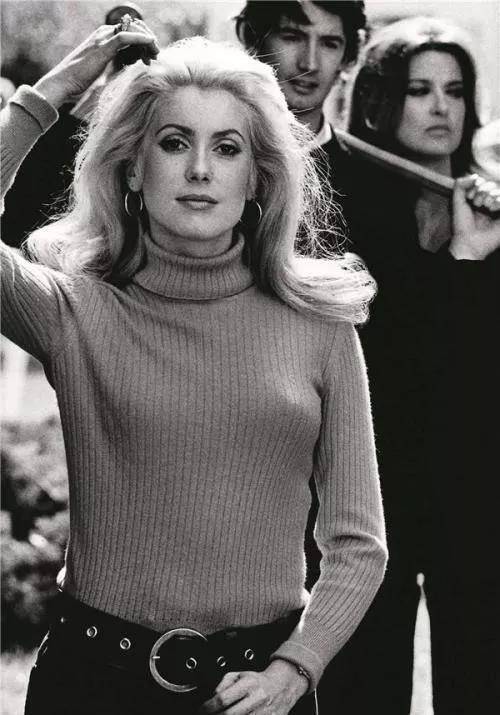 ����·�����͡����繫������Ů����������Щƽ���ġ������� ...