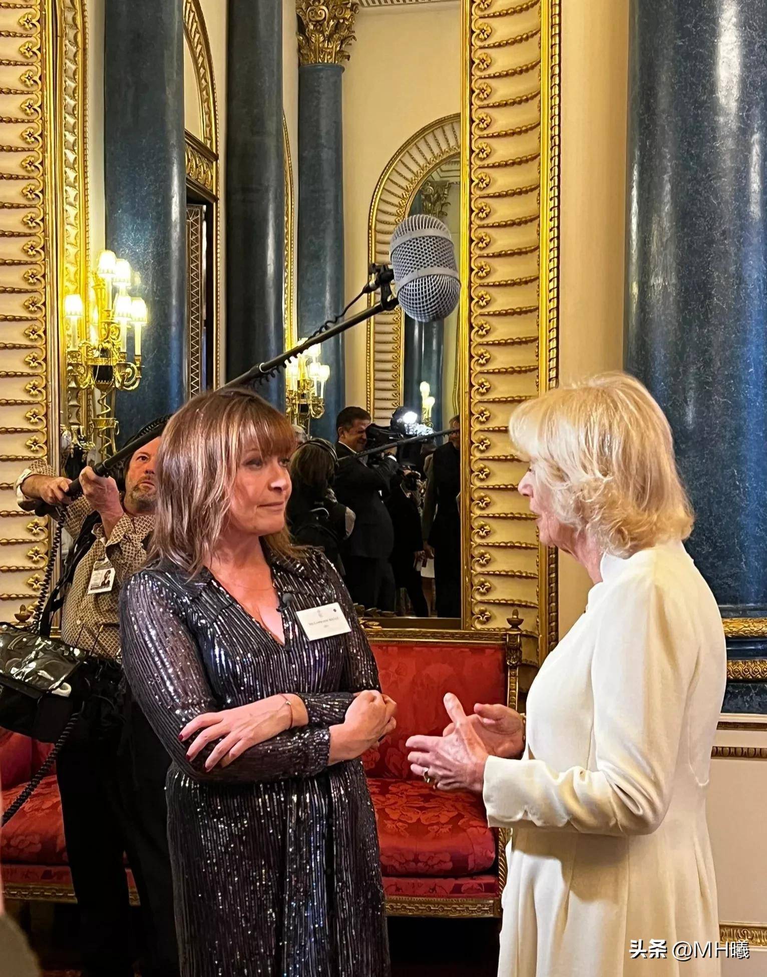 Ӣ��������������ƹ����ҿ���ᣬλ��͹�ԣ����������һ ...