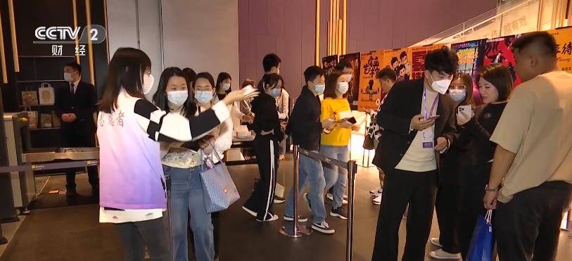 门票售罄！场馆排满！演唱会、音乐节…密集“赶来”！你来不来？