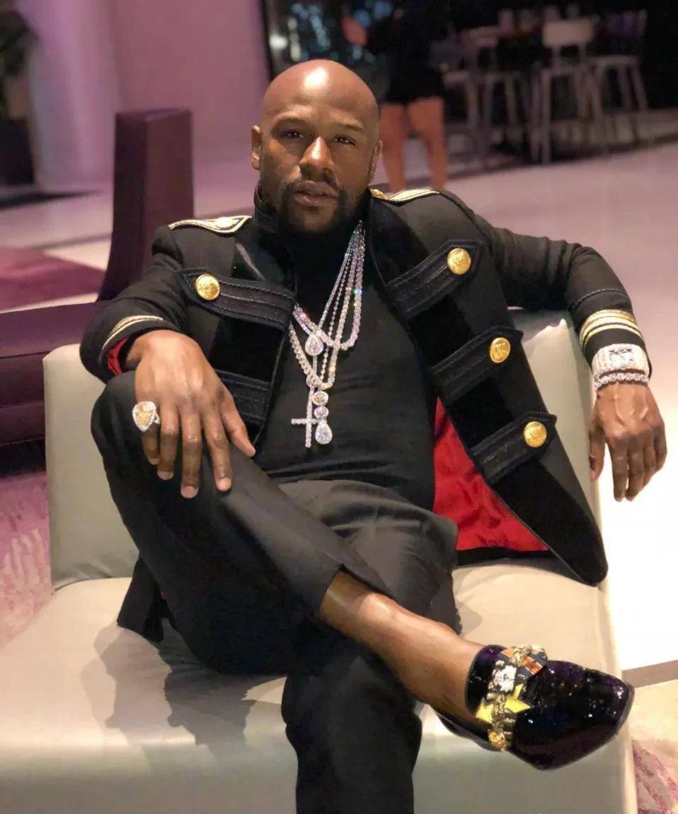 ��������������������1�����š�7λ�鸾���˳��ִ�ΤС�� ...