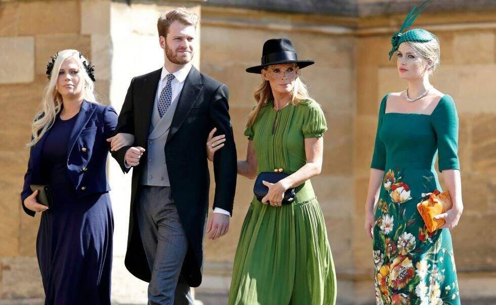 �����ں������չȭ�ŵĴ���������������