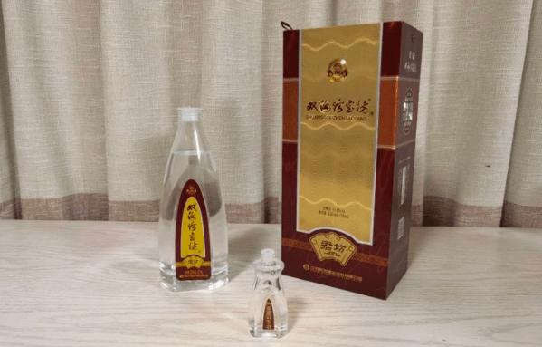 我国哪些白酒更好喝？那5款“佳酿”是里手公认的好酒，你喝过吗