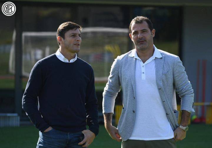 �̵���λ��������ͬ�ط���ս����Ա