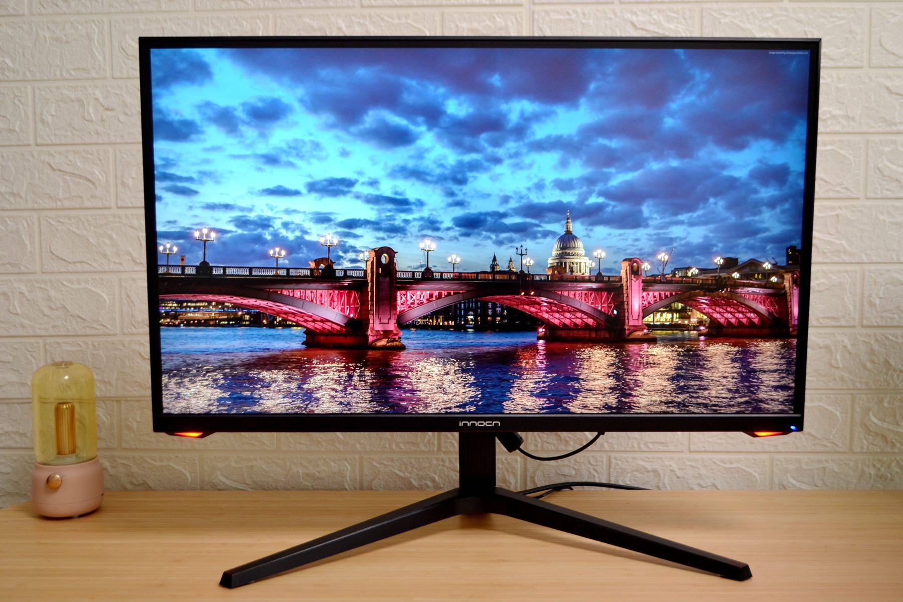 �üһ����羺��ʾ����ô��������1500��������240Hz�� ...