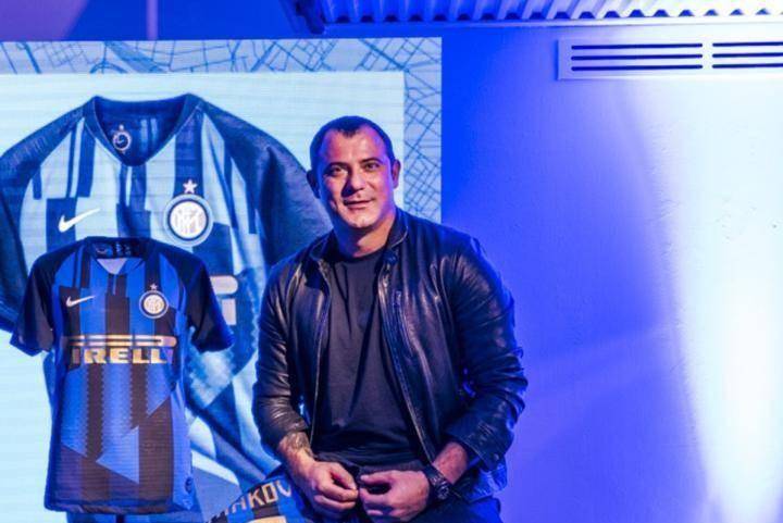 �̵���λ��������ͬ�ط���ս����Ա