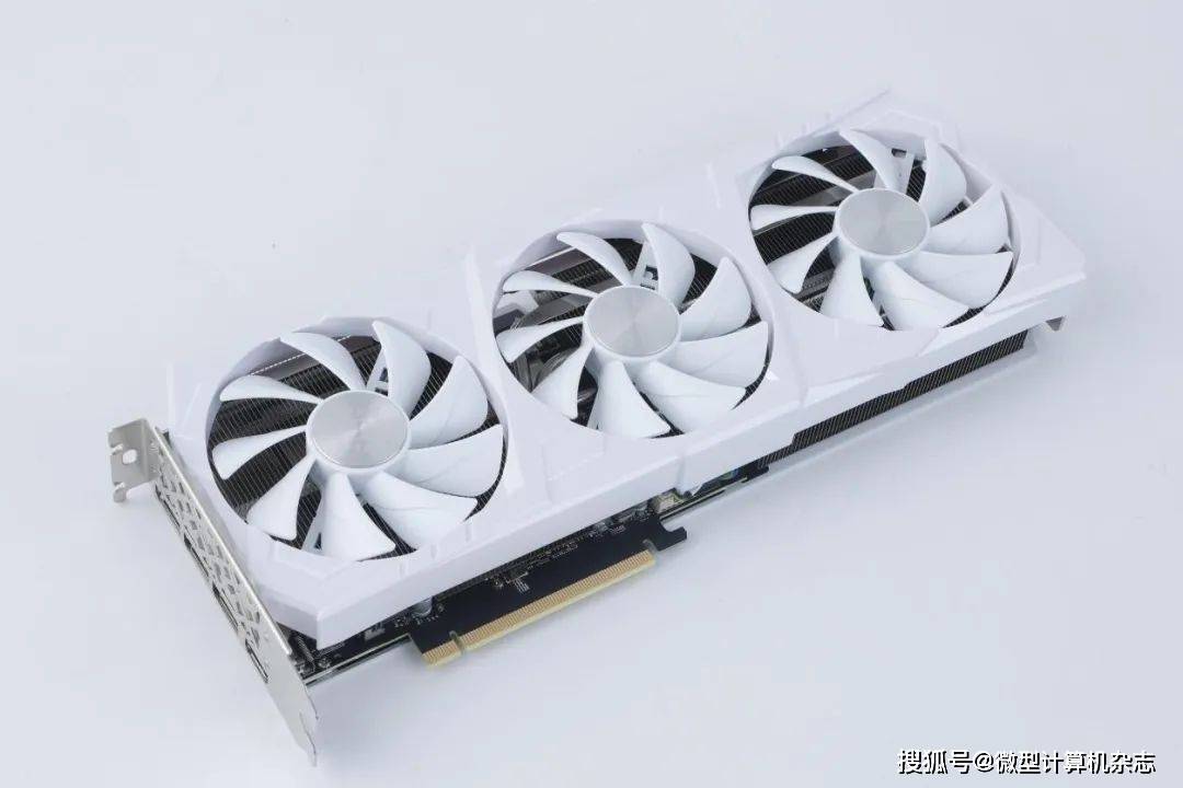 高性价比雪精灵，1440p游戏首秀——耕升GeForce RTX 4070踏雪显卡品鉴