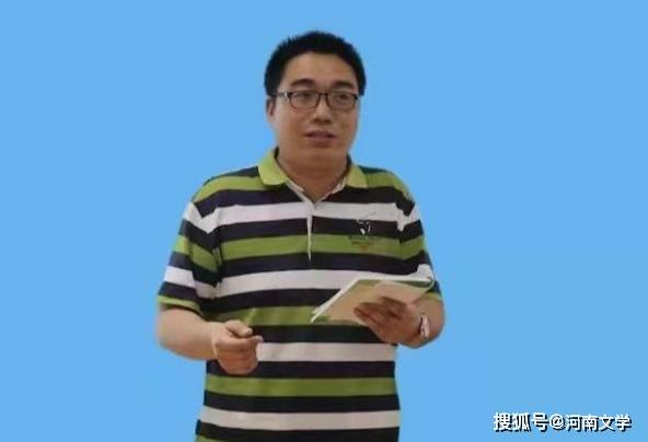 张理坤：书卷多情似故人（散文）