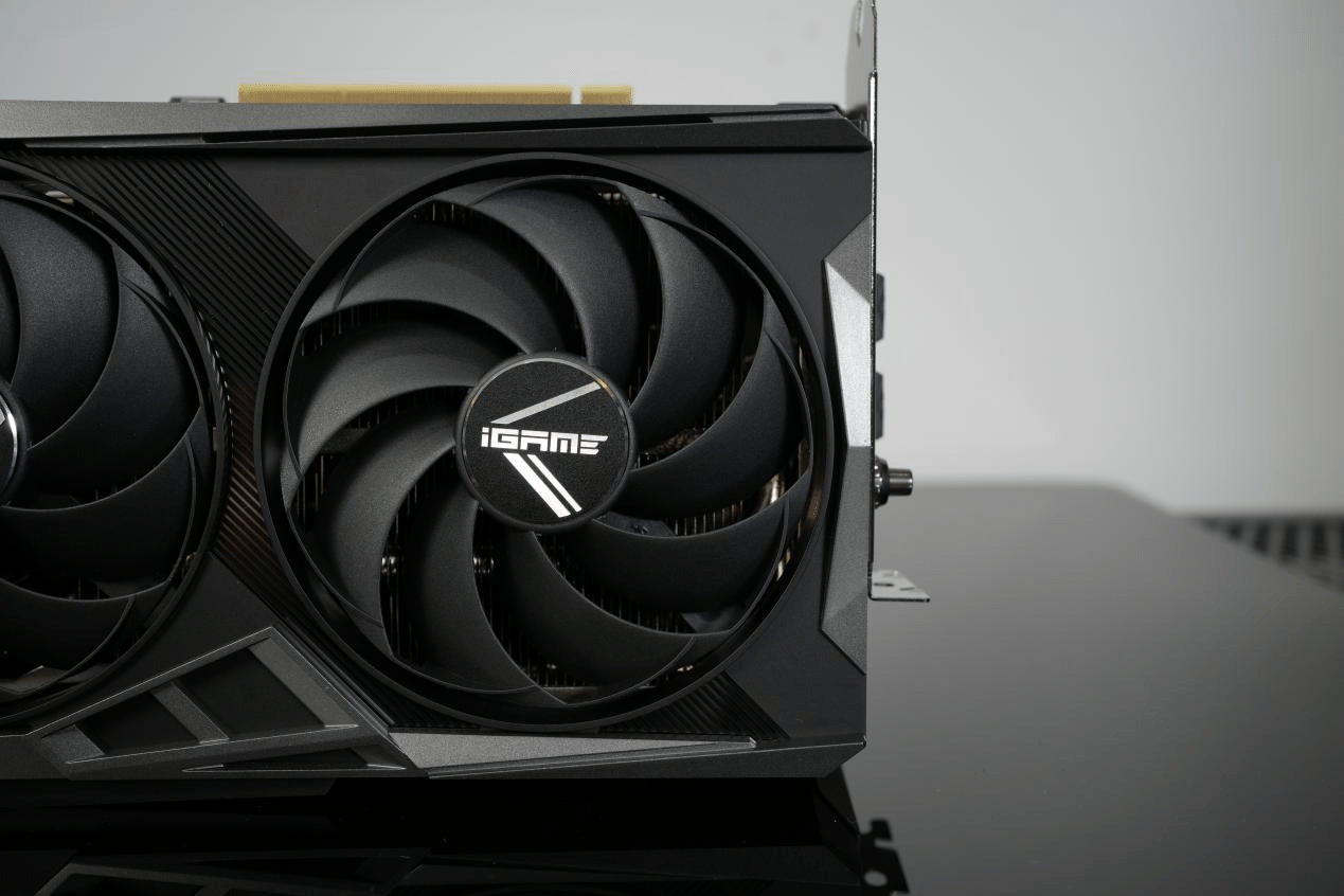 iGame RTX 4070 Vulcan OC：后赛博时代精良产物 游戏性能提拔70%