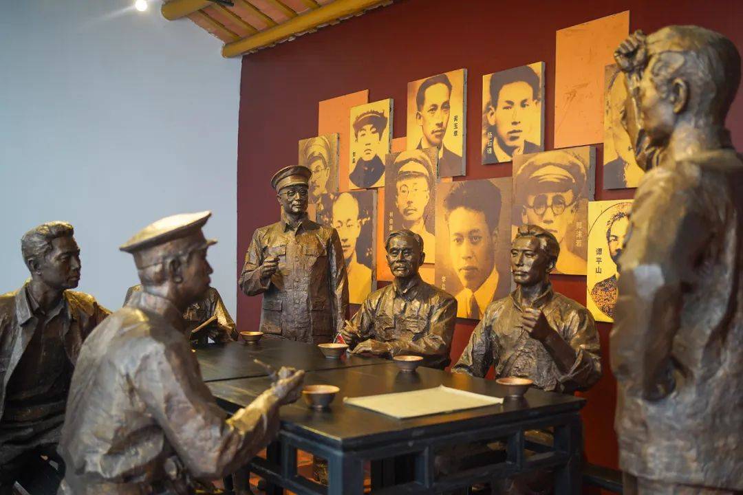 广东普宁八一馆有VR彩票只郭沫若的小木箱见证了一段不可忘却的历史(图5) 广东普宁八一馆有VR彩票只郭沫若的小木箱见证了一段不可忘却的历史(图5)