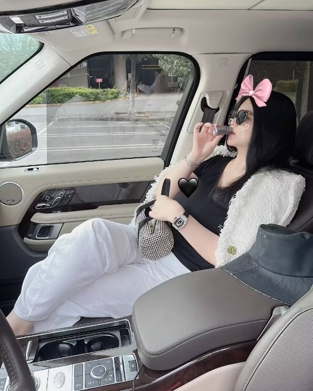 ����������æ�Ÿ�,������������������,��ʫ��һ��ñ��3800��