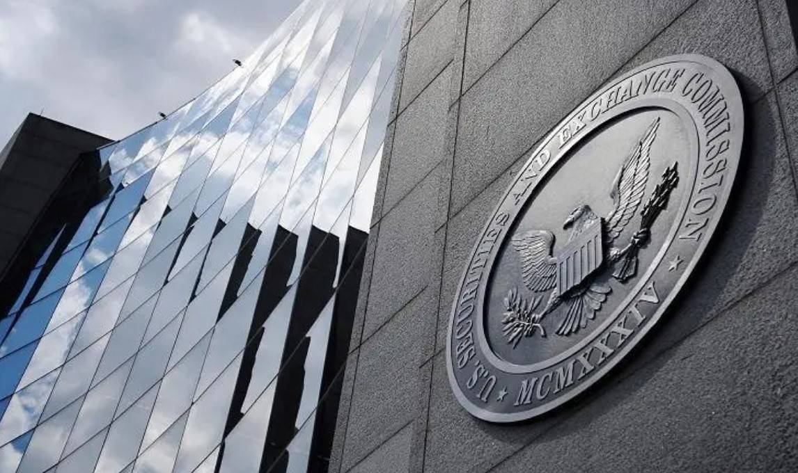 比特币突然跳水！疑似SEC“砸盘”，拒绝华尔街比特币现货ETF申请！