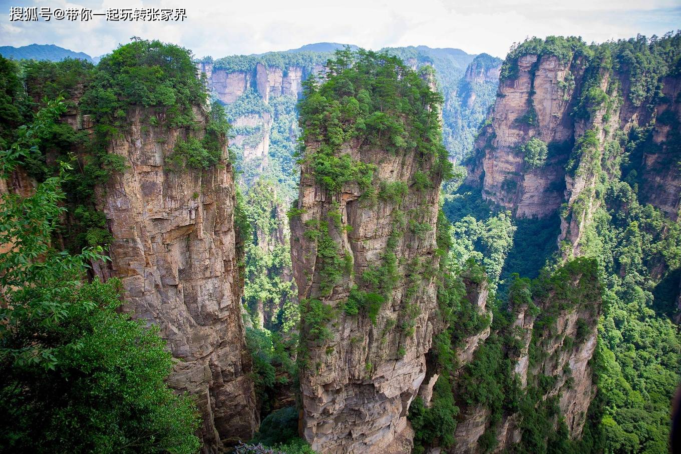 湖南湘西之旅张家界凤凰古城5天4晚自由行攻略