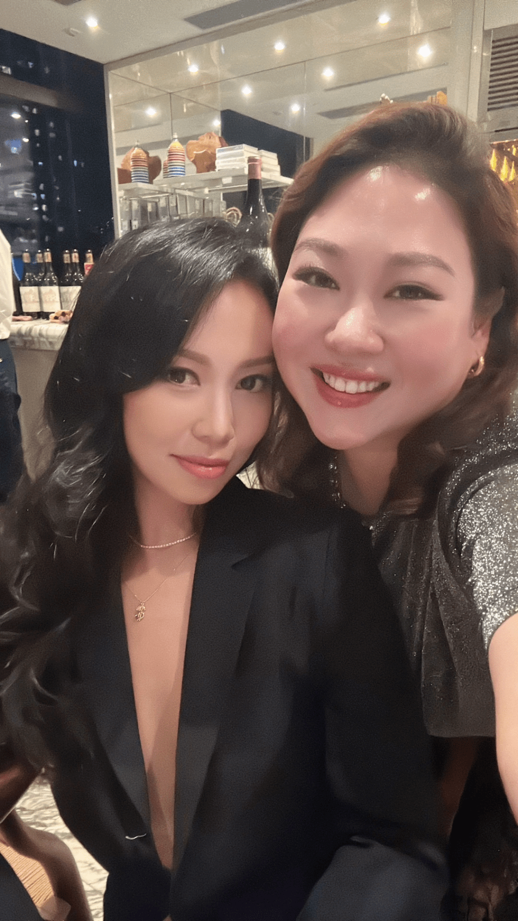 原创林青霞超正继女赴好友生日趴 ，曝超辣曲线