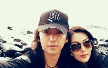 原创披荆哥哥“人气王”张淇：32岁成黑豹主唱，与御姐范老婆丁克多年