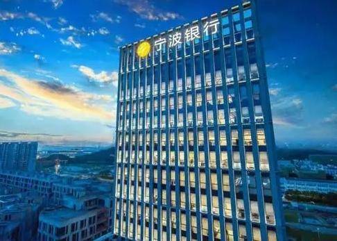 宁波一女子银行账户突然多了1000万!疑信息泄露?银行回应