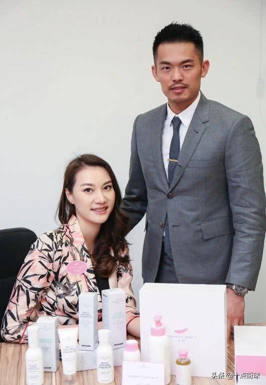 李宗伟林丹谢杏芳羽毛球东京