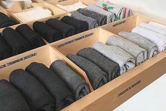 衣服今年不买新衣服了？但你可以拥有一个迷你衣橱。