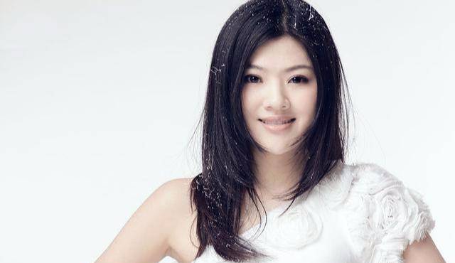 如何认识女明星 bc128dd2756b41e3be643b71b9fe33c8.jpeg