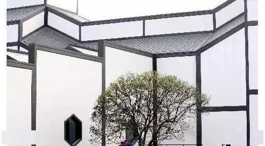 狮子林世界级建筑大师贝聿铭(卢浮宫的玻璃金字塔就是他设计的)是苏州