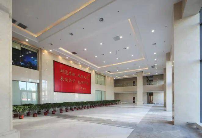山西一建太原市公安局业务技术用房项目接受"三晋杯"建筑工程装饰奖