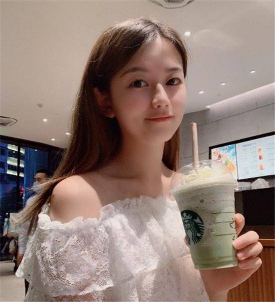 被妹子点了还互爆照片,网友看后:这个小姐