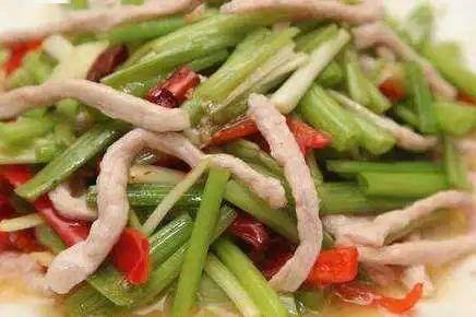 芹菜可以和什么一起蒸 85f053c636a54a80b94557508782abcb.jpeg