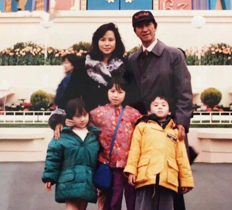 acc1a67e741a4b2491e117f0d61a4da1.jpeg
