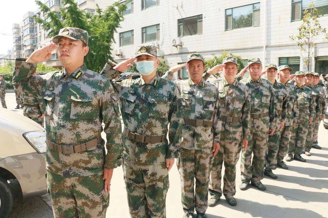 会上 街道党工委书记,民兵营政治教导员杨会斌同志对此次点验大会