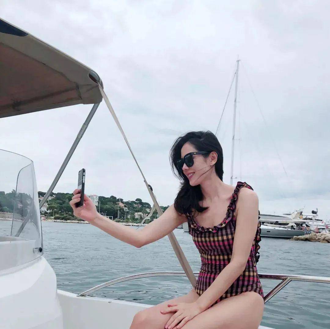 『肌肤』该美就美的劲儿让我以为她18!,38岁大漂亮韩艺瑟